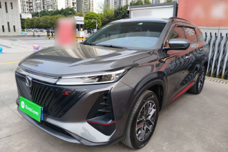 长安CS75 PLUS 2022款 第二代 1.5T 自动尊贵型