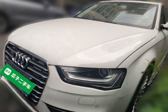 奥迪A4L 2015款 35 TFSI 自动标准型