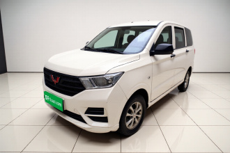 五菱汽车 五菱宏光 2021款 改款1.5L S基本型 电动助力LAR