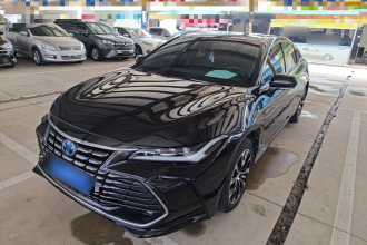 丰田 亚洲龙 2023款 双擎 2.5L 豪华版