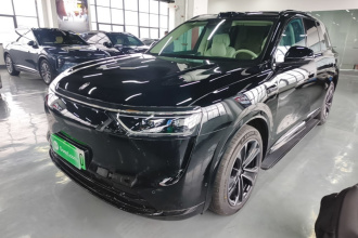 鸿蒙智行 问界M8 2025款 增程 Max+版 53.4kWh 6座版 (192线激光雷达）