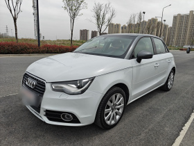 奥迪A1 2014款 30 TFSI Sportback舒适型
