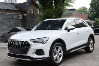 奥迪Q3 2022款 35 TFSI 时尚致雅型