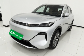 吉利银河 银河星舰7 EM-i 2025款 120km 探索+版