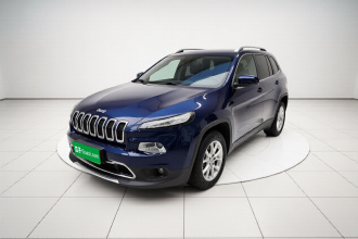 Jeep 自由光 2016款 2.4L 专业智能版