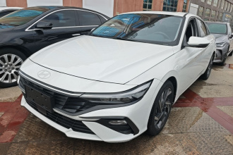 现代 伊兰特 2023款 1.5L CVT GLX精英版