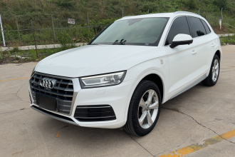 奥迪Q5L 2018款 40 TFSI 荣享进取型 国V