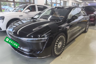 鸿蒙智行 享界S9 2026款 增程 Ultra 后驱 53kWh (192线激光雷达）