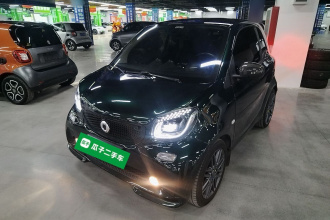 smart fortwo 2018款 0.9T 66千瓦流光绿特别版 国V