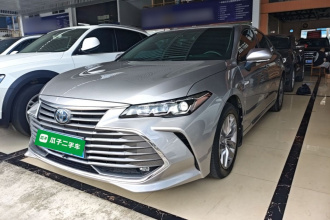 丰田 亚洲龙 2019款 双擎 2.5L 豪华版 国VI