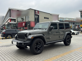 Jeep 牧马人 2022款 2.0T 高地四门版