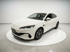 比亚迪 海豹06新能源 2025款 DM-i 智驾版 120KM尊享型