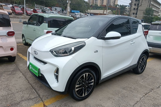 奇瑞QQ 小蚂蚁 2022款 改款 甜粉款 半糖版 三元锂 30.6kWh 30kW 301km