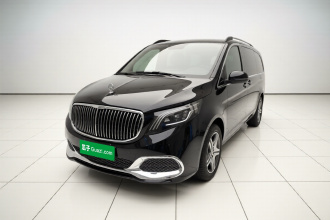 奔驰 威霆 2023款 2.0T 商务版 7座