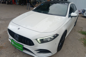奔驰A级 2019款 A 200 L 运动轿车