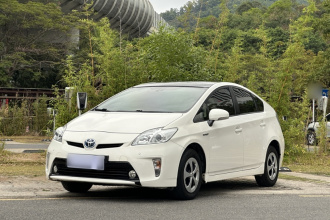 丰田 普锐斯 2012款 1.8L 豪华先进版