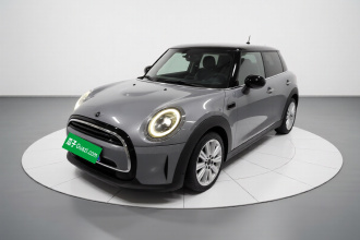 MINI 2022款 改款 1.5T COOPER 经典派 五门版