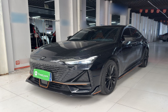 长安UNI-V 2023款 1.5T 运动版