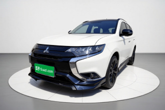 三菱 欧蓝德 2021款 2.4L 四驱曜动版 5座