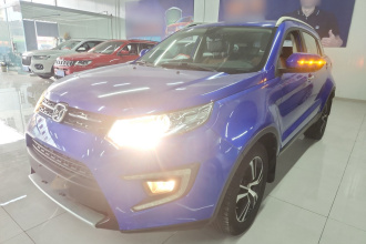 江铃 驭胜S330 2016款 1.5L GTDi 自动两驱尊贵版