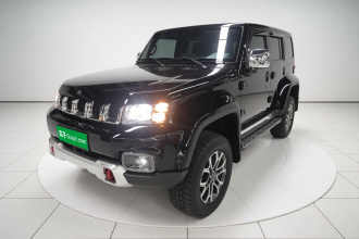 北京越野 北京BJ40 2024款 2.0T 城市猎人荣耀版