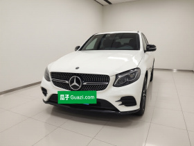 奔驰GLC轿跑 2019款 GLC 200 4MATIC 轿跑SUV