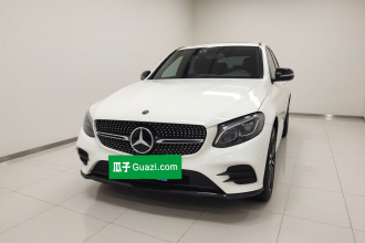 奔驰GLC轿跑 2019款 GLC 200 4MATIC 轿跑SUV