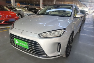 鸿蒙智行 问界M5 2022款 增程四驱至臻版