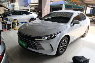 比亚迪 驱逐舰05 2024款 荣耀版 DM-i 55KM 豪华型