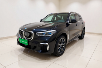 宝马X5 2022款 xDrive 30Li 尊享型M运动套装