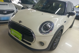MINI 2021款 1.5T COOPER 经典派 五门版