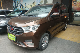 五菱汽车 五菱宏光 2021款 改款1.5L S标准型 电动助力LAR