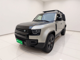 路虎卫士 2025款 110 3.0T P400 X