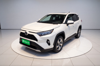 丰田 RAV4荣放 2021款 2.0L CVT两驱风尚PLUS版