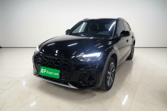 奥迪Q5L 2024款 40 TFSI 豪华动感型