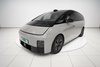 理想汽车 理想MEGA 2024款 Ultra