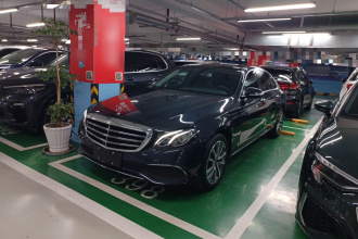 奔驰E级 2019款 改款 E 300 L 豪华型