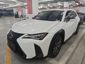 雷克萨斯UX 2019款 200 F SPORT版