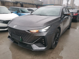 长安UNI-V 智电iDD 2023款  智电iDD 1.5T 113km智趣型（飞快版）