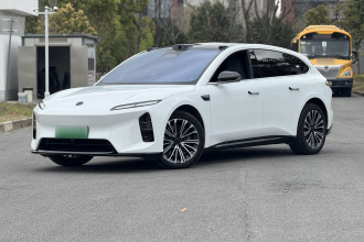 蔚来ET5T 2025款 75kWh Touring