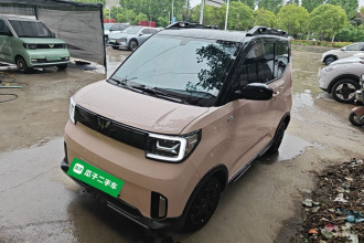 五菱汽车 宏光MINIEV 2022款 GAMEBOY 200km 玩咖款 磷酸铁锂