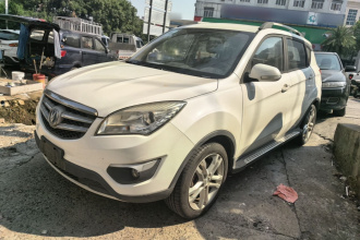 长安CS35 2015款 1.6L 手动豪华型 国V