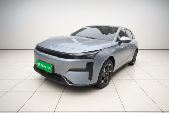 吉利银河 银河L6 2025款 EM-i 140km 星舰版