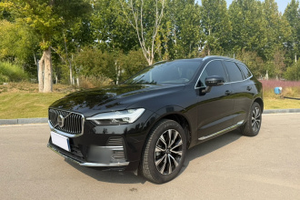 沃尔沃XC60 2024款 B5 四驱智远豪华版