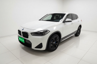 宝马X2 2023款 sDrive25i M越野套装