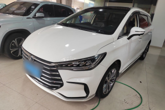 比亚迪 宋MAX 2021款 升级版 1.5T 自动尊贵型 7座