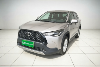 丰田 卡罗拉锐放 2024款 2.0L 先锋版