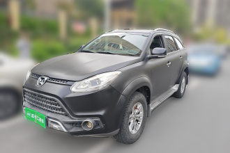 江铃 驭胜S350 2016款 2.4T 自动四驱柴油豪华版5座