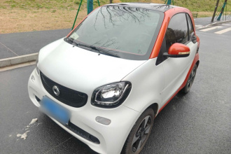 smart fortwo 2018款 1.0L 52千瓦硬顶激情版 国V