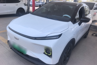 吉利几何E萤火虫 2023款 320KM 乖帅虎 5座
